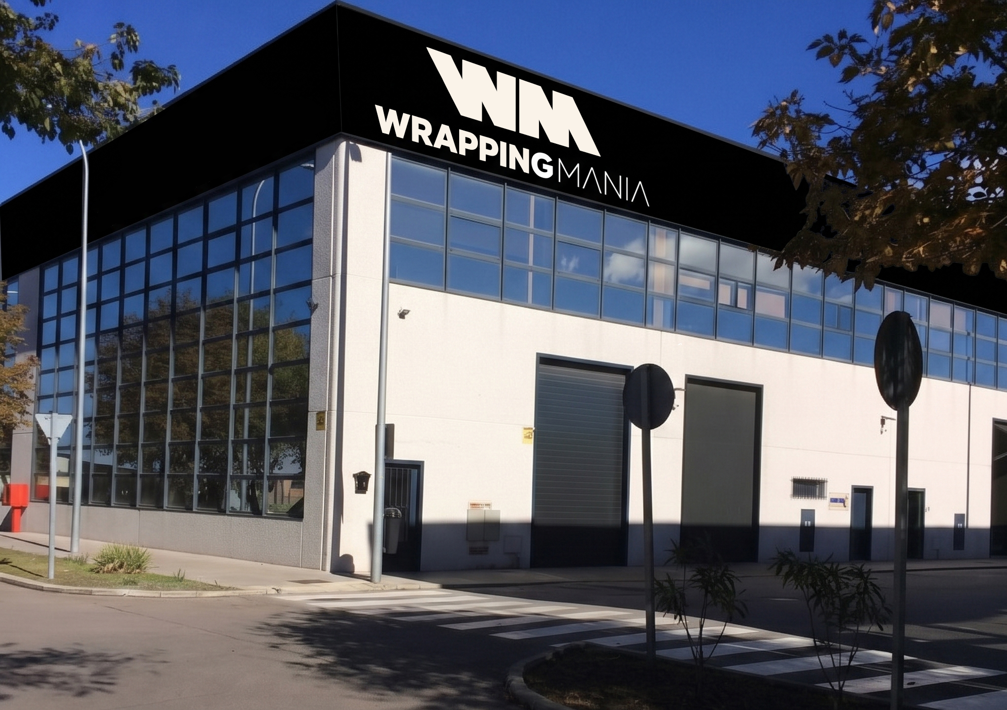 Sede central de WrappingMania en Calle Diseño 26, polígono de Getafe, Madrid