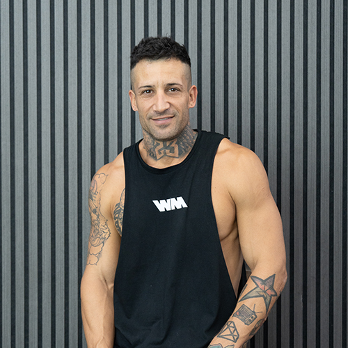 Pollo, instalador del taller de WrappingMania en San Martín de la Vega